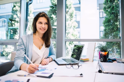 Foreign job employment opportunities in Qatar for the post of Accountant | Female job Good salary